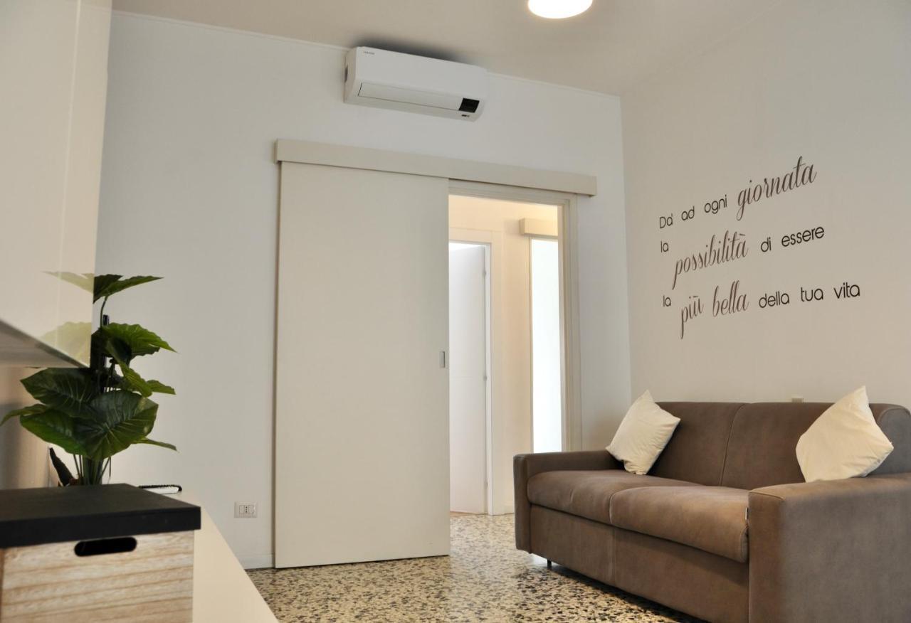 M.Aurelio Light Brown Apartment Milan Bagian luar foto