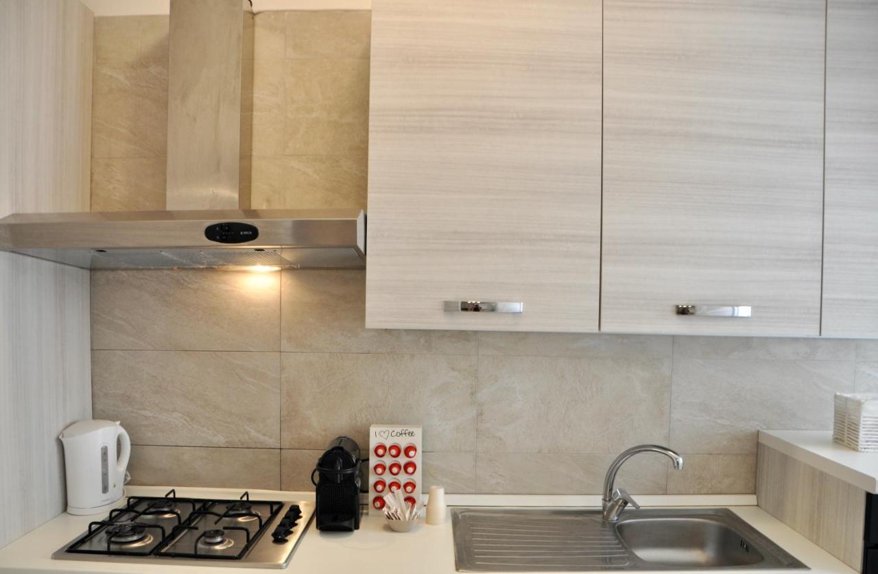 M.Aurelio Light Brown Apartment Milan Bagian luar foto